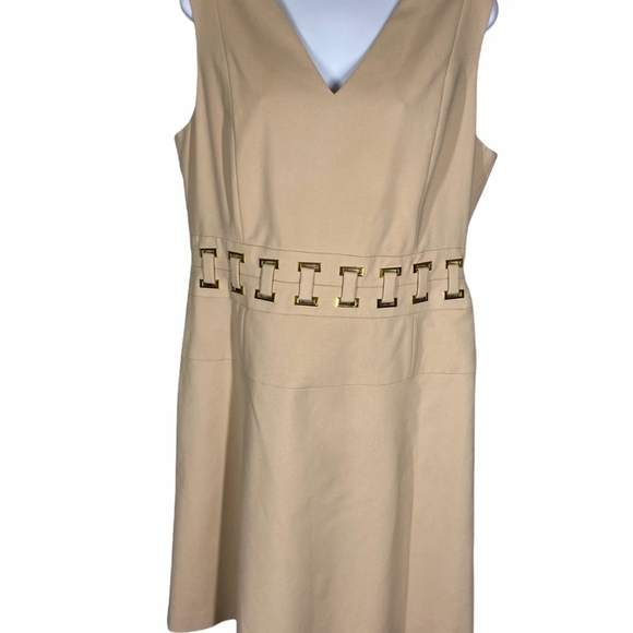 Antonio Melanie Gold Waist Hoop V-Neck Sheath Dress Women’s Size 8 RETAILS $159 - Picture 4 of 7
